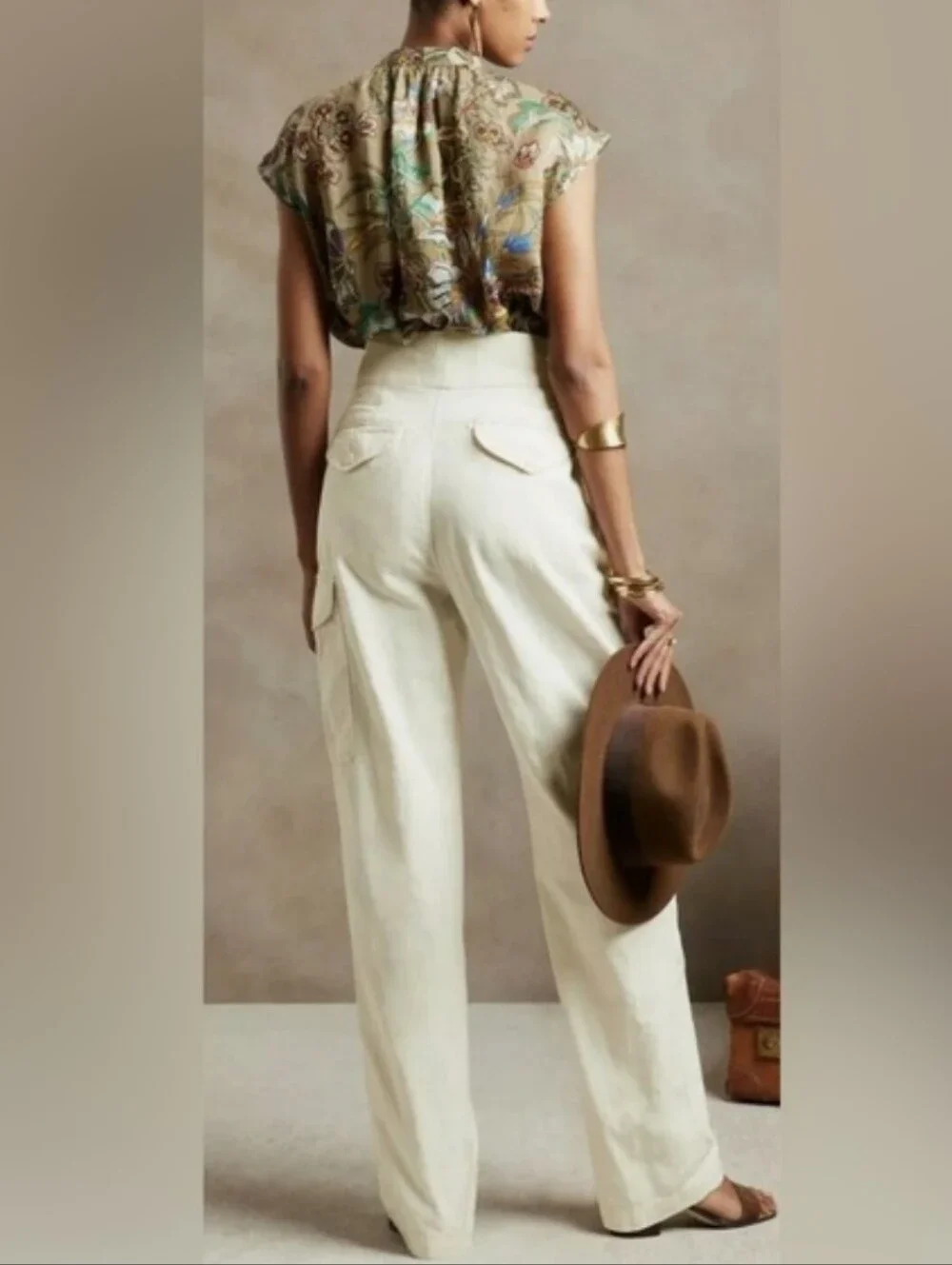 NWT Banana Republic Heritage Collection Explorer Pants - Cream, Size 8S